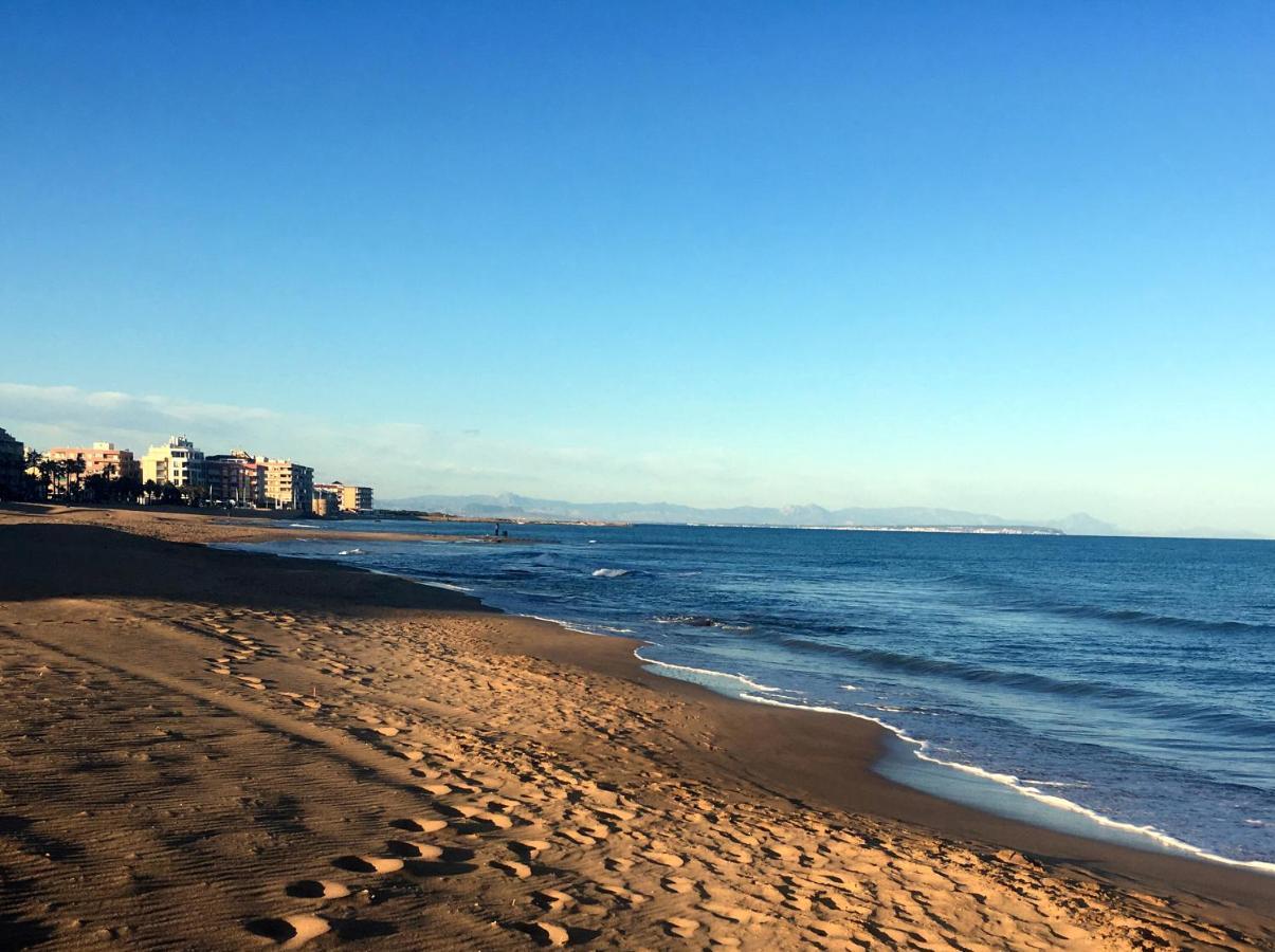 Apartmento Hana Con Terraza - Despues De La Renovacion General La Mata  Dış mekan fotoğraf