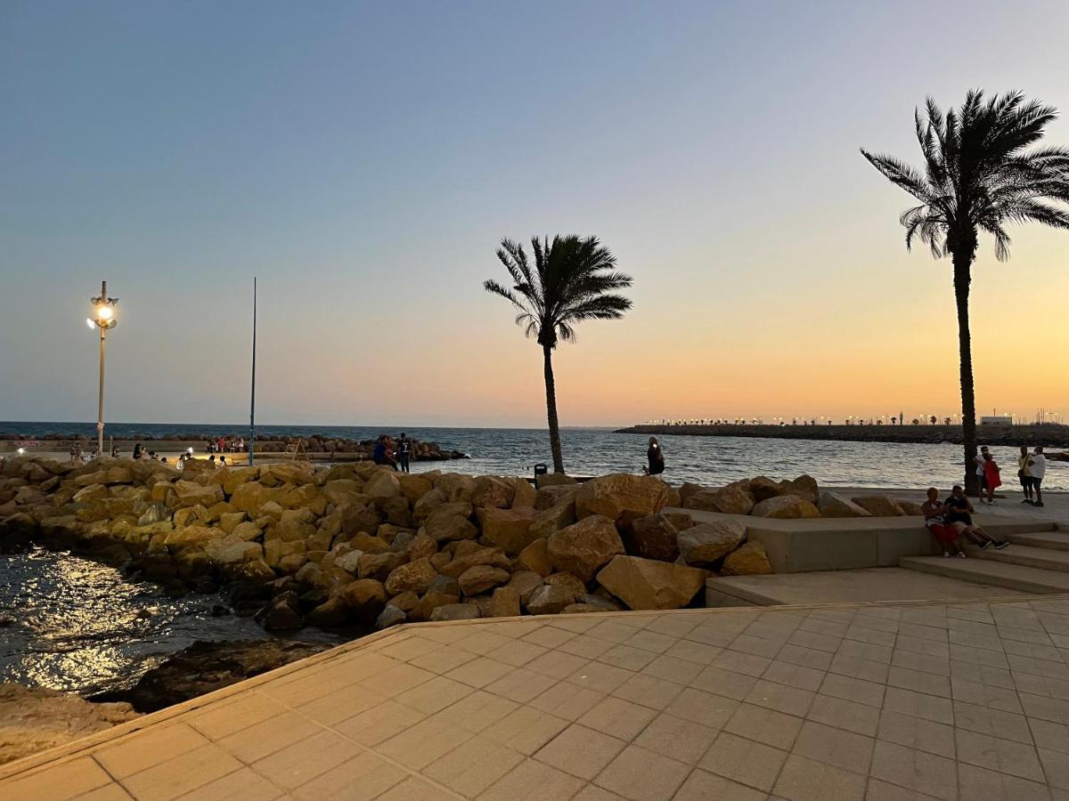 Apartmento Hana Con Terraza - Despues De La Renovacion General La Mata  Dış mekan fotoğraf
